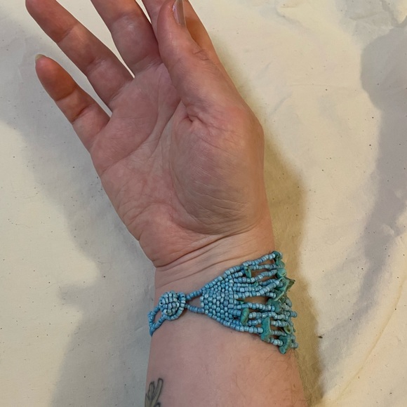 Vintage beaded teal multi-strand bracelet and hoop earrings - Picture 2 of 6